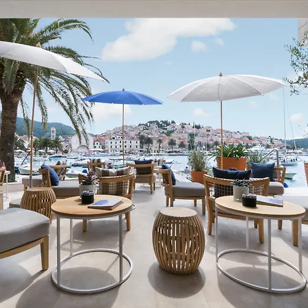 Adriana Hvar 4*
