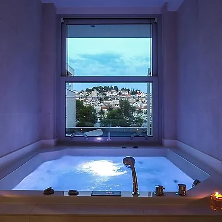 Hotel Adriana Hvar 4*