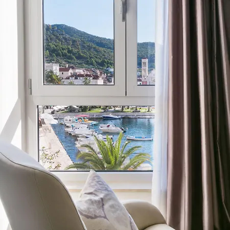 Adriana Hvar Hotel 4*
