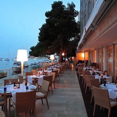 Adriana Hvar 4* Χβαρ